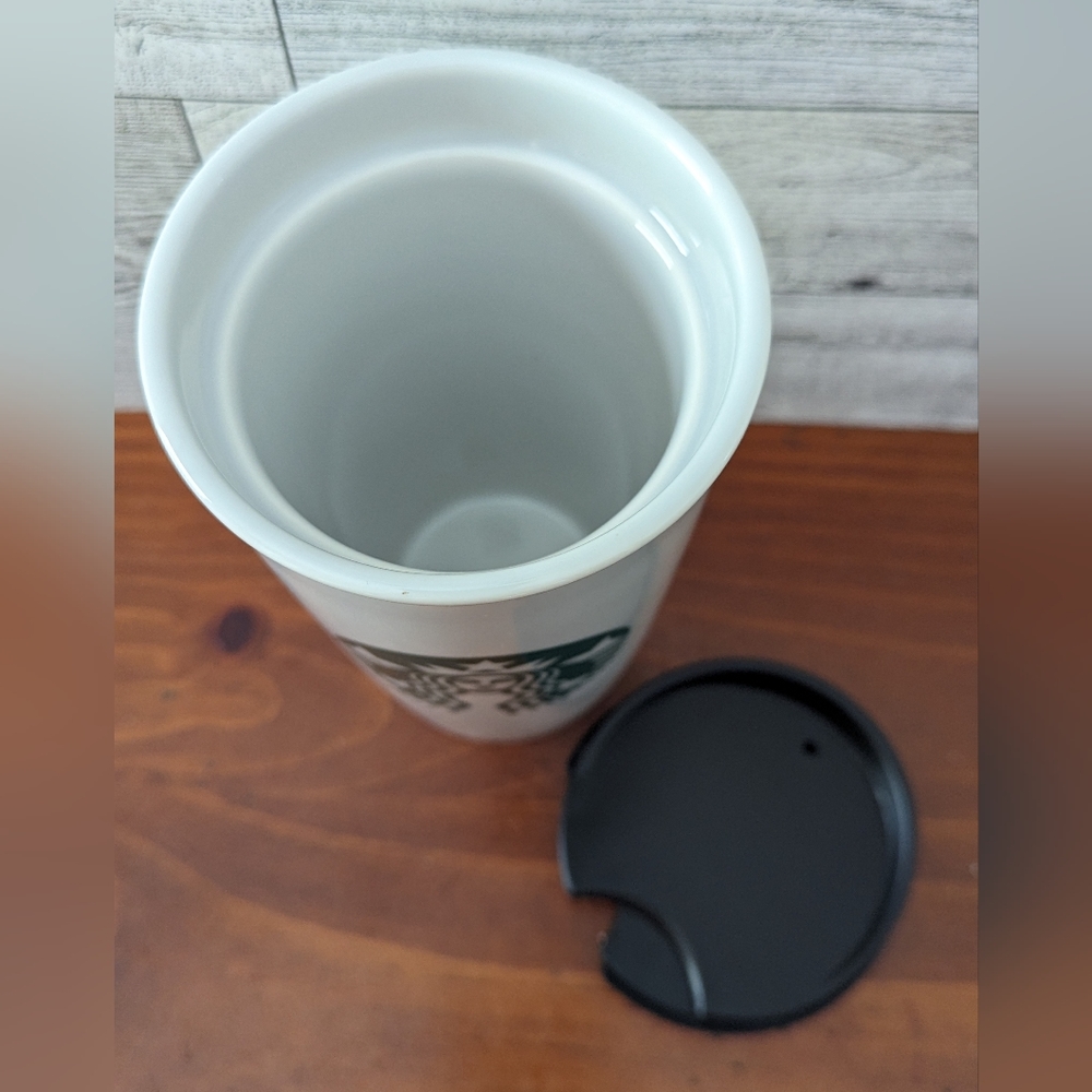 Starbucks ceramic traveler mug with iconic logo - Picture 4 of 7